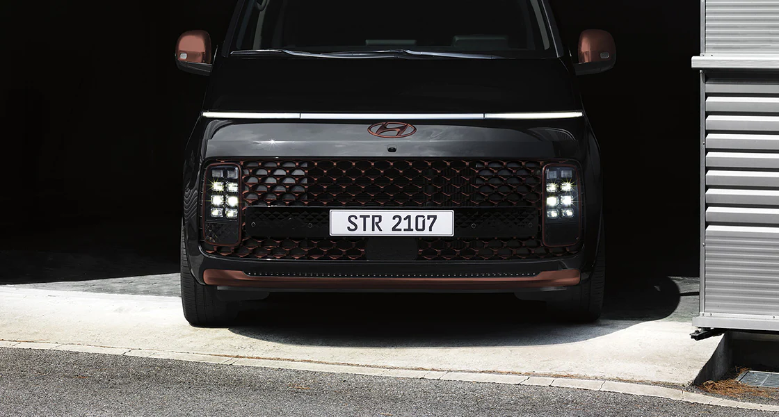 Hyundai Staria